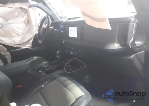 2023 Ford Bronco Outer Banks z USA, uszkodzony, nr VIN 1FMDE5BH3PLB14341